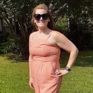 Meet your Posher, Laura